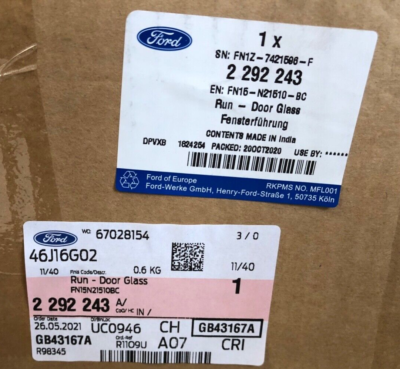 Genuine Ford Ecosport CR6 2018+ RH Front Door Window Glass Seal 