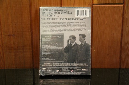True Detective: Season 01 (DVD, 2014, 3-Disc Set) - Picture 2 of 2