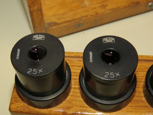 Microscopio de inspección Carl Zeiss Jena de colección con óptica 6,3x y 25x 385442 Ge - Imagen 4 de 12