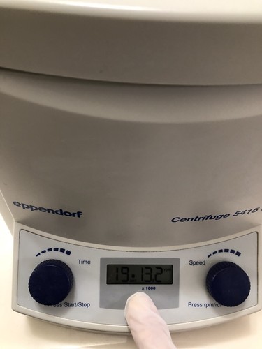 Centrifugadora Eppendorf 5415D Beckman Coulter probada Alemania Md 24 PCR rotor 13,2 k - Imagen 9 de 10