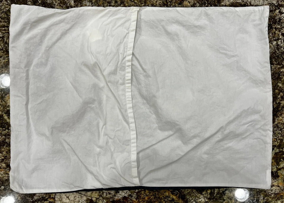 Campo de fútbol para adolescentes Pottery Barn farsa estándar 26"x20" 100 % algodón Foto 2 de 3