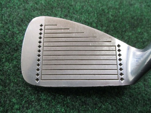 Vintage MacGregor VIP Limited #10 Iron VERY NICE! - Picture 3 of 7