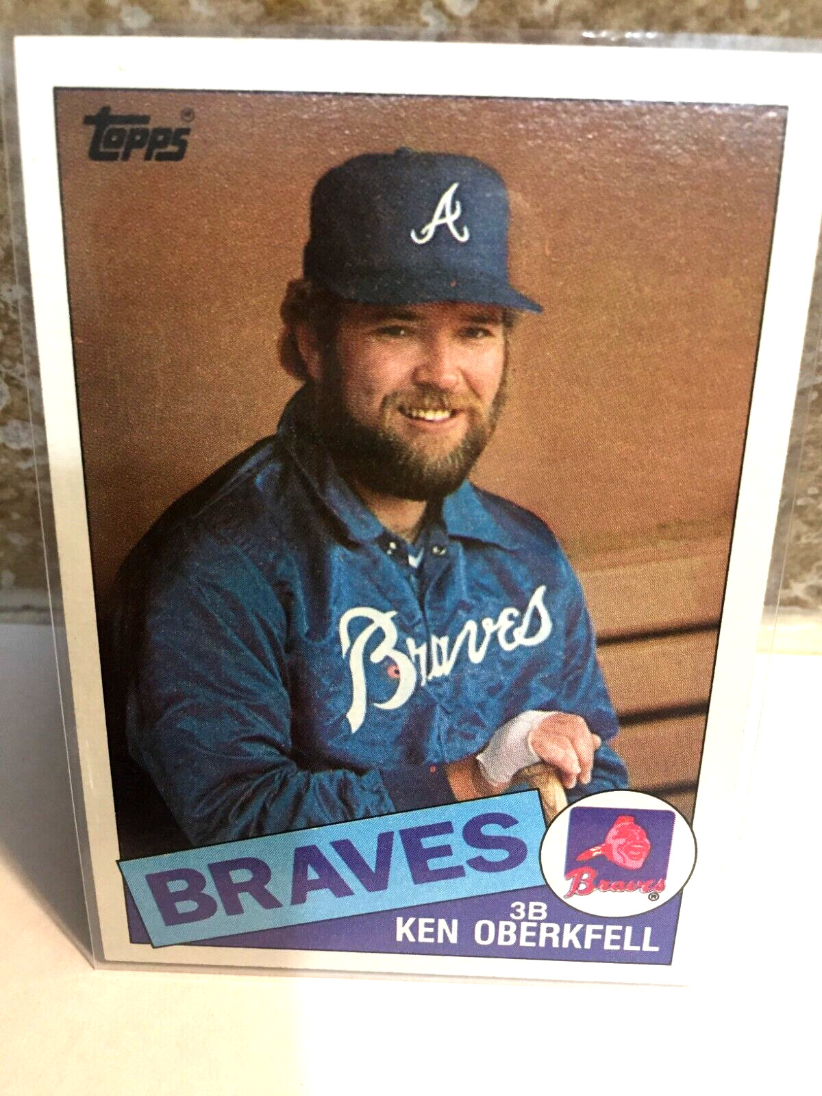 Braves Ken Oberkfell  #569 MLB Vintage Baseball Card