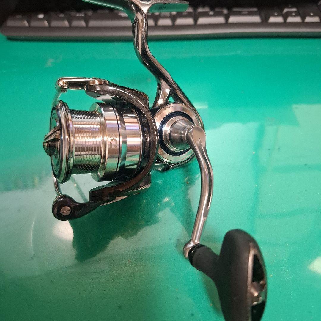 Daiwa 18 Exist LT2500-XH 639367 | eBay