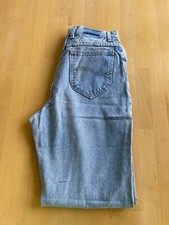 Lee Riders Size 6 MED Women s Relaxed Fit Blue Jeans, 28 Inseam, 12186