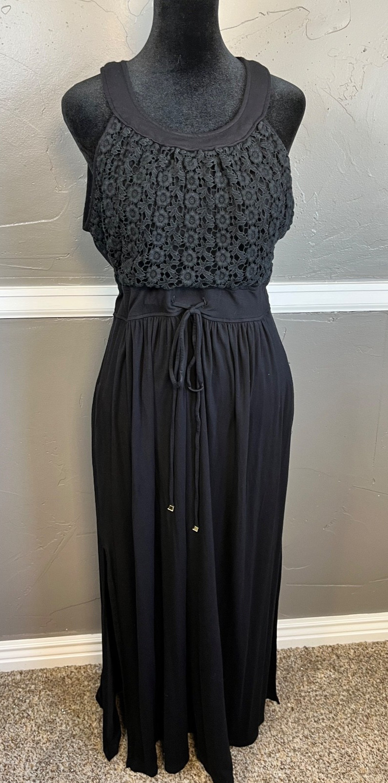 Calvin Klein Maxi Dress Women's Size 12 Black Crochet Bodice Sleeveless Stretch