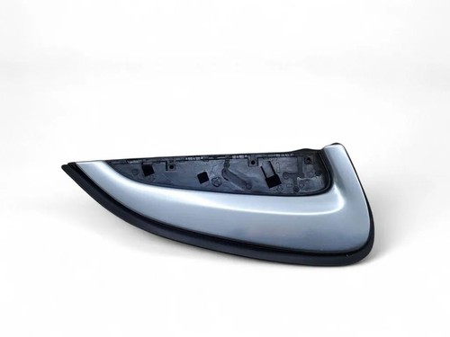 BMW X2 F39 Kotflügelzierleiste hinten rechts 7428124 2.00 Petrol 2018 33461554