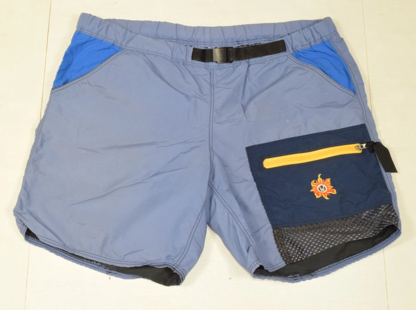 Mens Outa Ware Quick Dry Cargo Shorts Size XL Gray Nylon Adjustable Waist Pocket