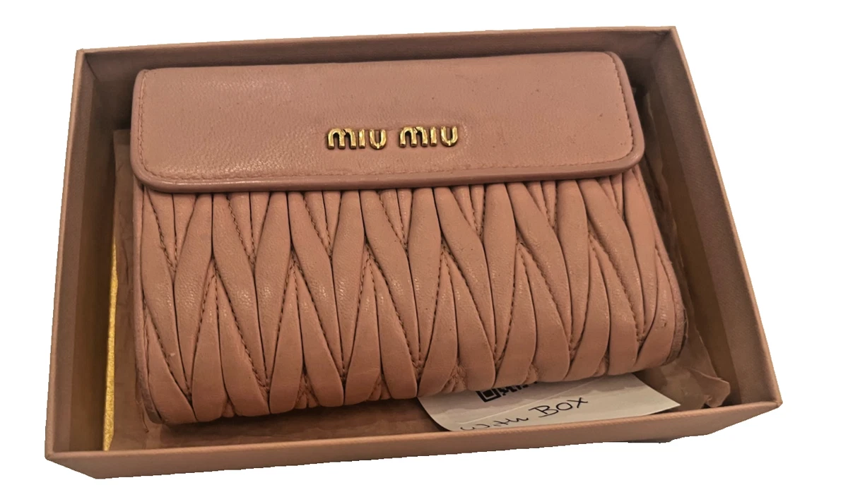 miumiu♡ヴィンテージ風ウォレット Women's Miu Miu for sale | eBay