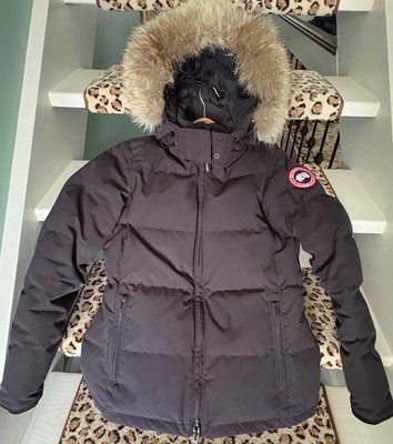 Canada Goose Chelsea Parka Navy Blue Size M Medium Fox Fur Hood Very Good