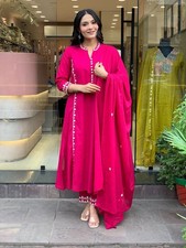 Ethnic Festive Wear for Women  Bollywood Indian Pakistani Magenta Kurti Set