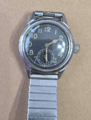 Vintage Hamilton  Military Watch R88-W-800 WW2 Era- Rare Black Face