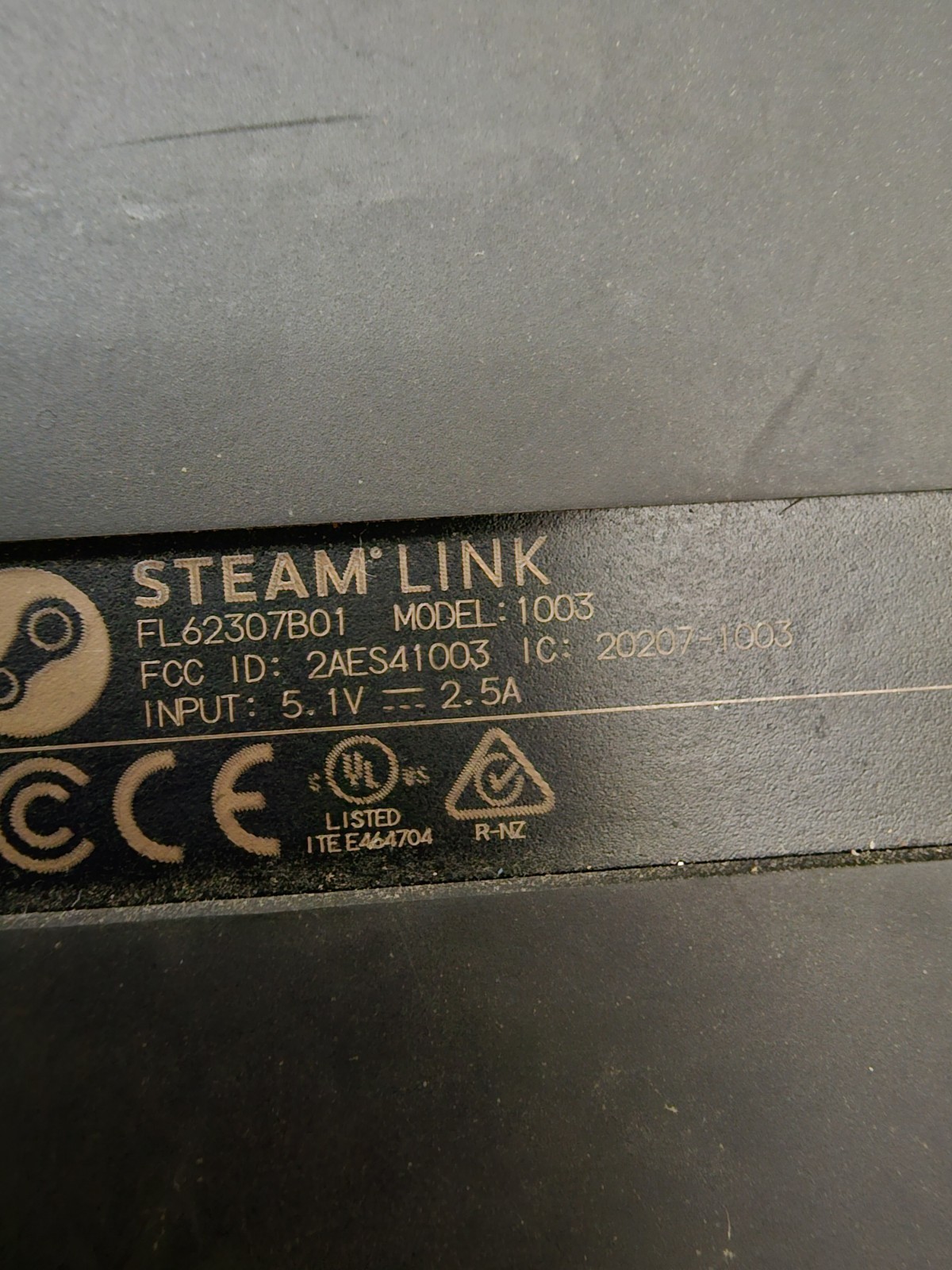 VALVE STEAM Link Wireless Streaming Device Model 1003 with Power Supply
