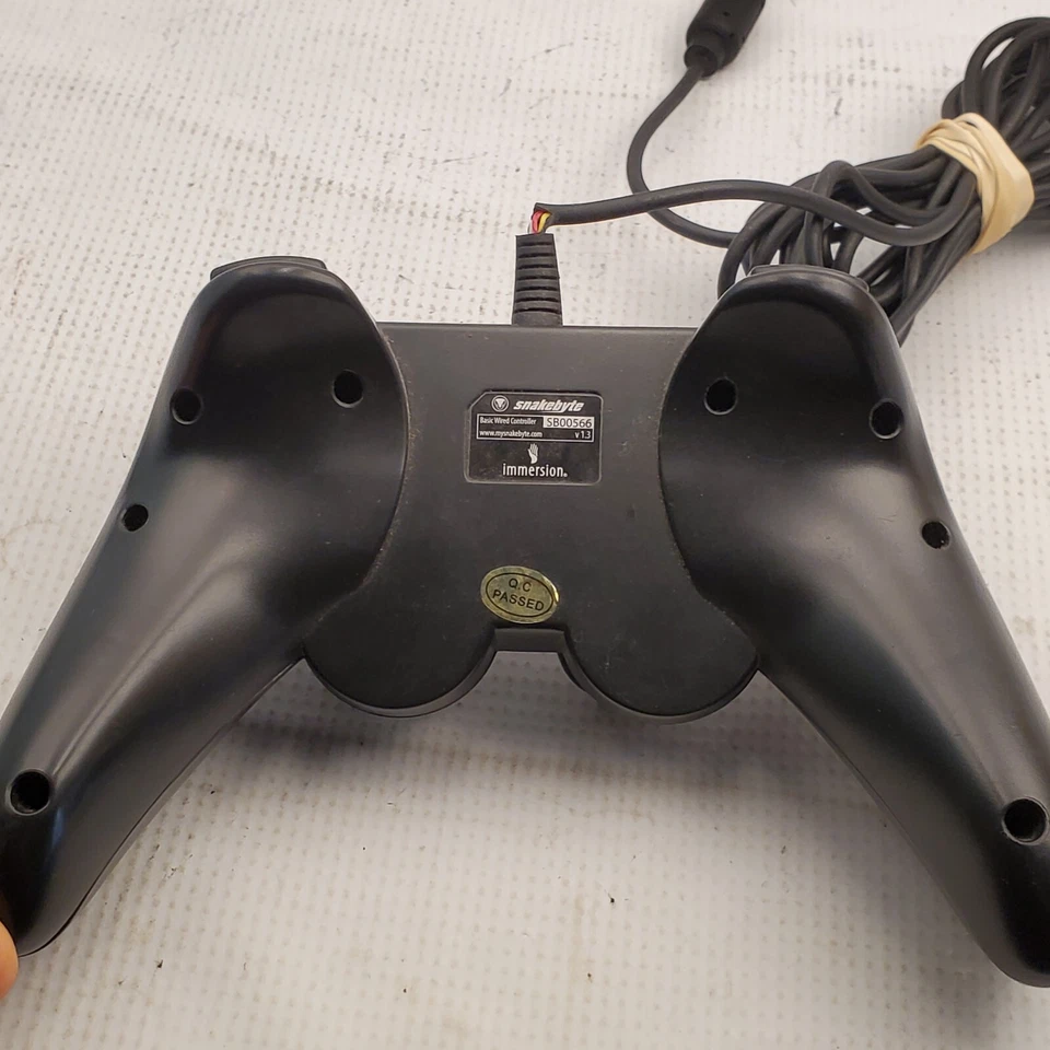 Snakebyte SB00566 USB Wired BLACK Controller for PS3 PLAYSTATION 3 NOT TESTED - Image 3 of 4