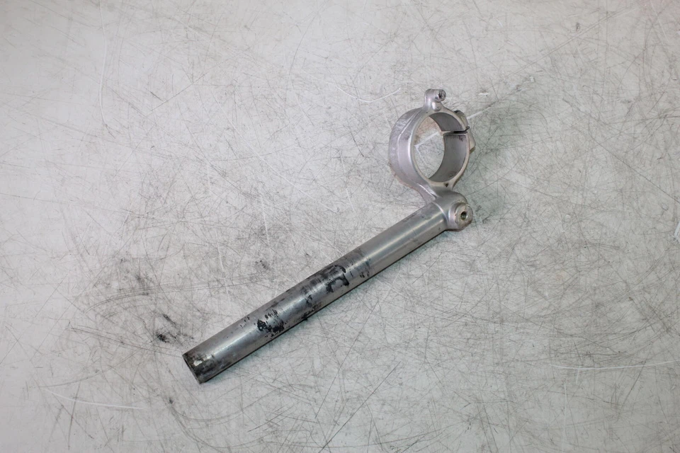 04-05  Suzuki Gsxr750 Right Handle Bar Handlebar 56111-29G00 - Image 4 of 4