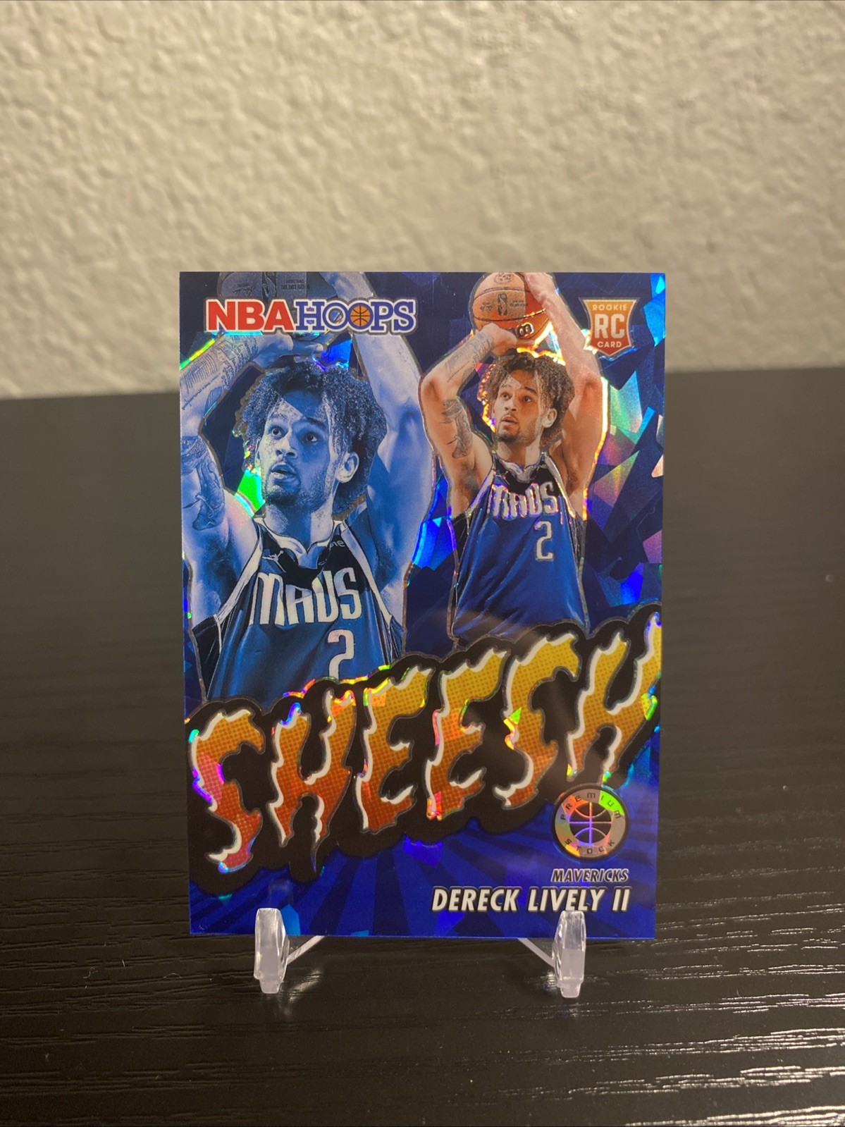 2023-24 Hoops Premium Stock Dereck Lively II Sheesh RC Blue Ice #59/99
