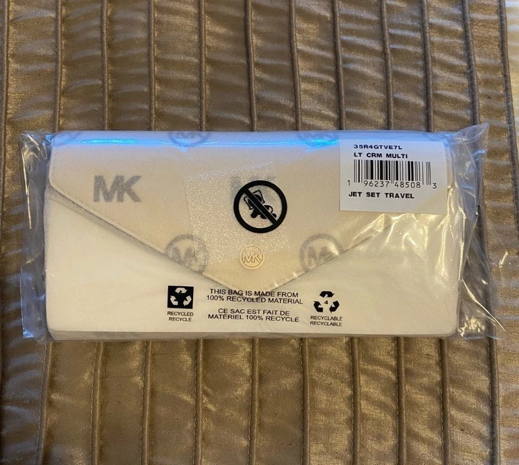 NWT Michael Kors Jet Set Travel Large Logo Debossed Envelope Wallet Retail $298 - Image 4 of 4