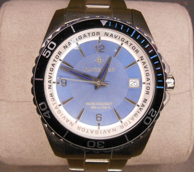 NAVIGATOR Divers Watch Rotating Bezel w/Date 200M /600ft water resistant Quartz