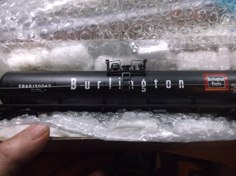HO 62 Ft. Tanker Car , Burlington Route 130047.Athearn With Box