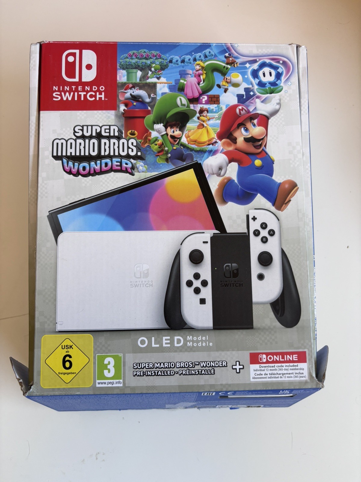 Nintendo Switch oled bianca- gioco non incluso- Completa di scatola e accessori