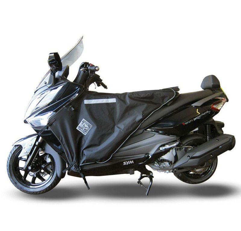 Tablier couvre jambe SYM GTS 125 pour affronter la pluie en scooter