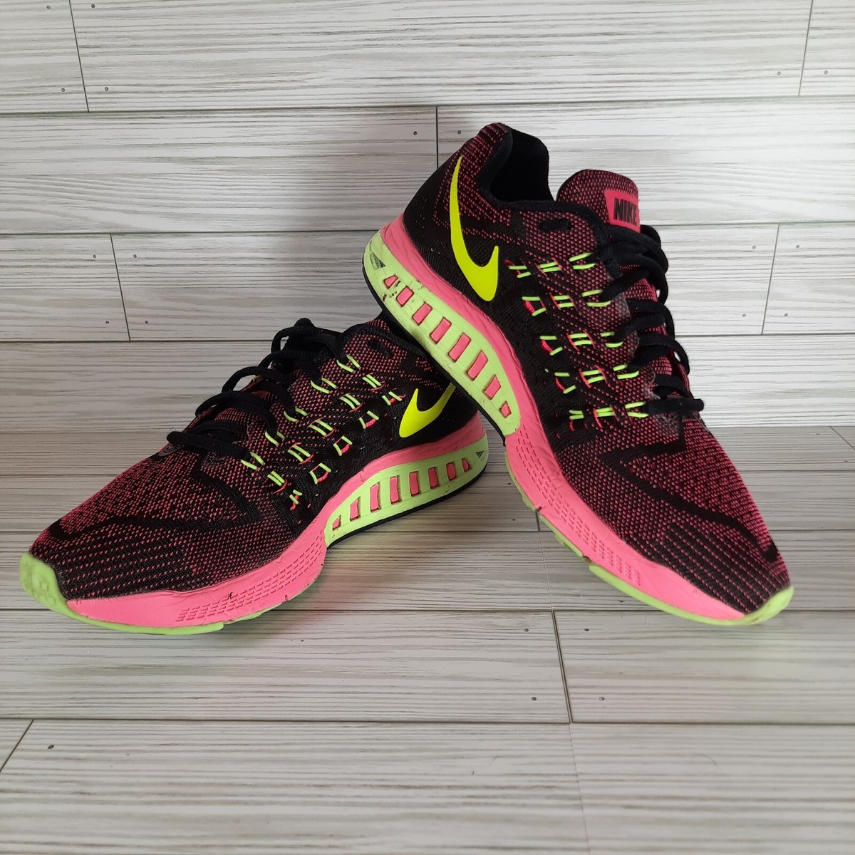 Nike Air Zoom Structure 18 Women's Size 9.5 Pink Power Ghost Green