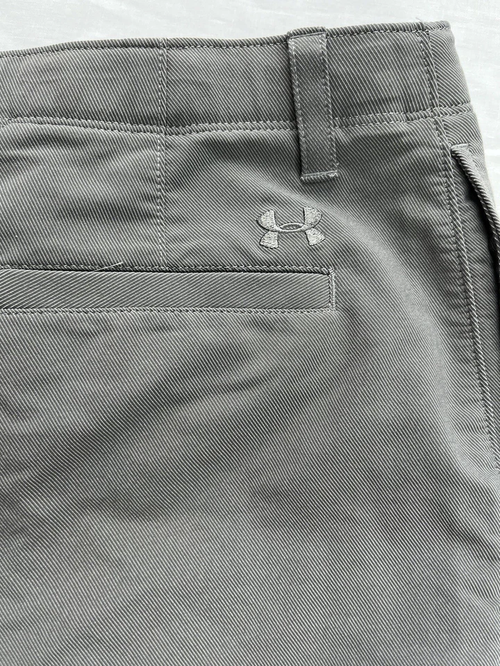 Under Armor мальчиков молодежи длинные шорты свободного серый грузовой молнии карманы YLG HEAT GEAR - Изображение 4 из 4