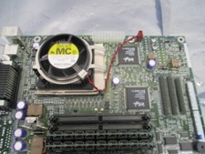 INTEL AA 663941-506 VS440FX MOTHERBOARD & INTEL PENTIUM PRO SY013 200MHZ, 108046