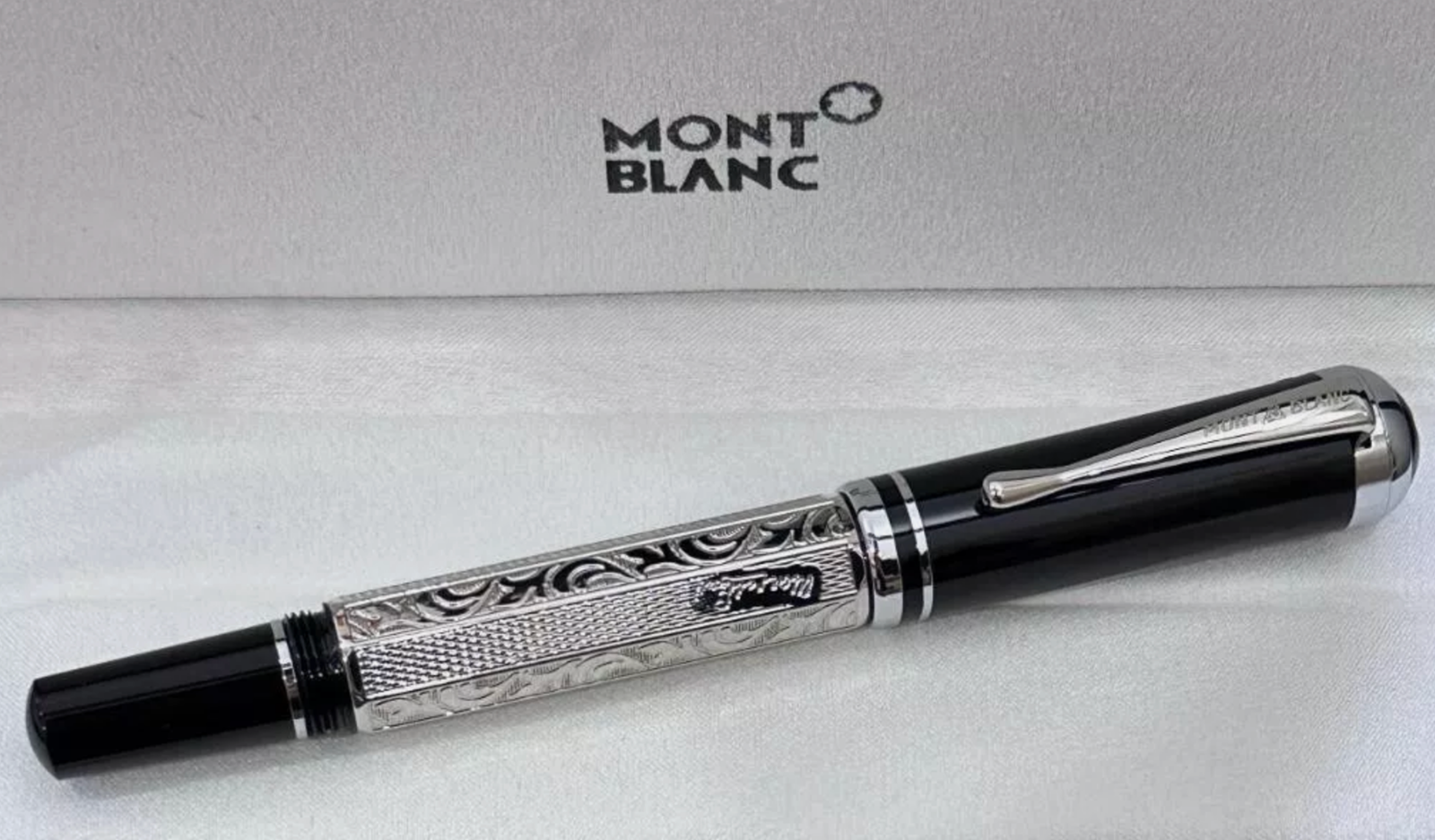 2024 Montblanc Classique Black Silver Luxury Rollerball Pen With Refill-New Box