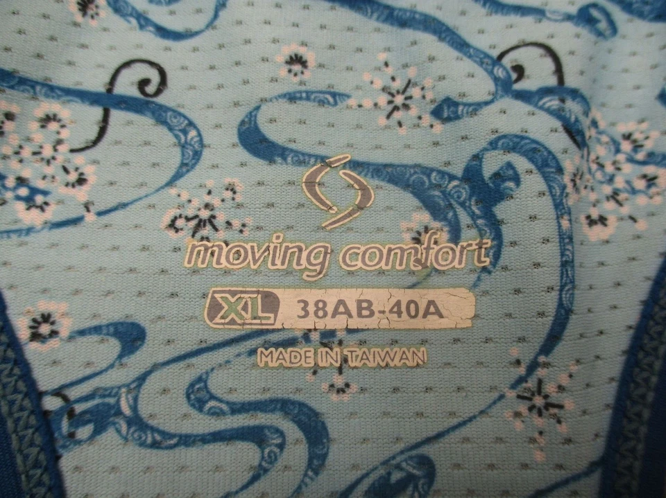 Moving Comfort Size XL Womens Unlined Wireless Pull On Racer Back Sports Bra 3T - Image 3 of 4