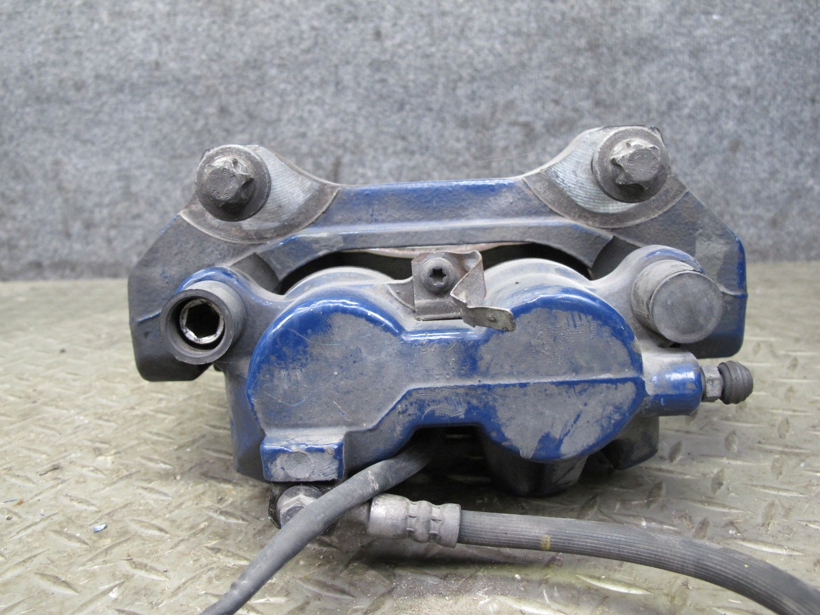 2017-2020 MASERATI LEVANTE M161 3.0L AWD FRONT LEFT RIGHT SIDE BRAKE CALIPER SET