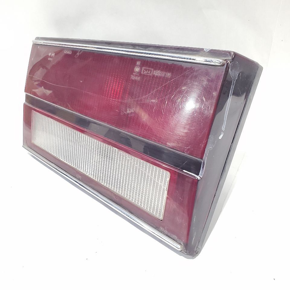 Bentley Turbo R 1990 Rear Left Luggage compartment light