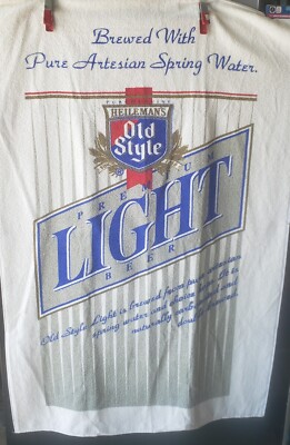 VINTAGE HEILEMAN S OLD STYLE BEER BEACH TOWEL Old Style Premium Light DUNDEE USA