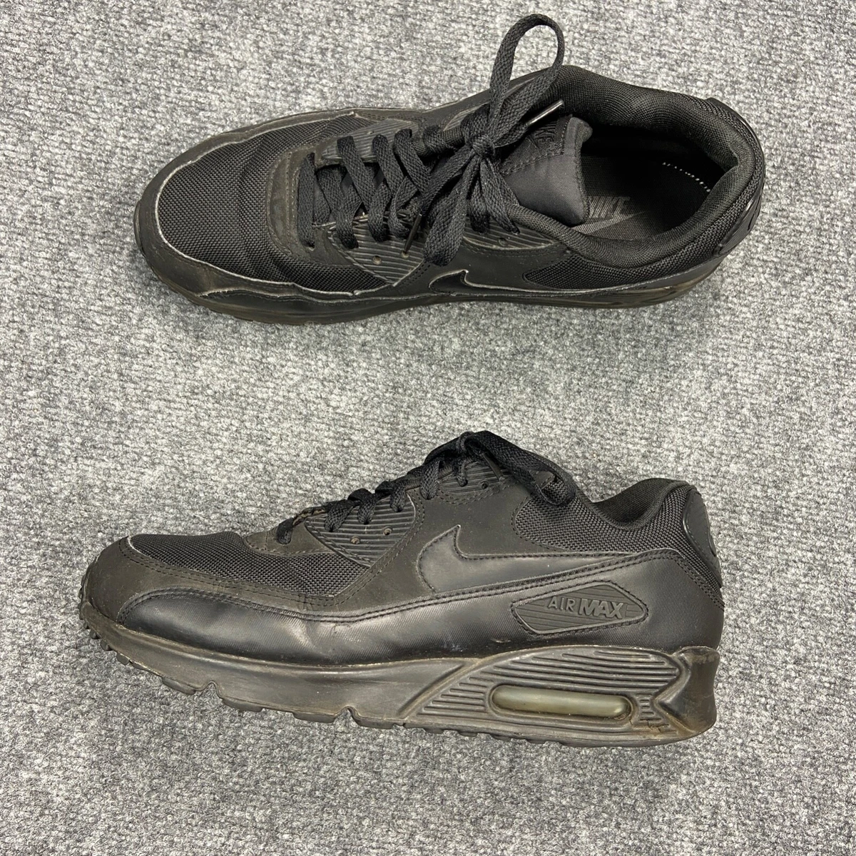 Nike Air Max 90 Essential Mens 12 Triple Black Running Shoes 537384 090