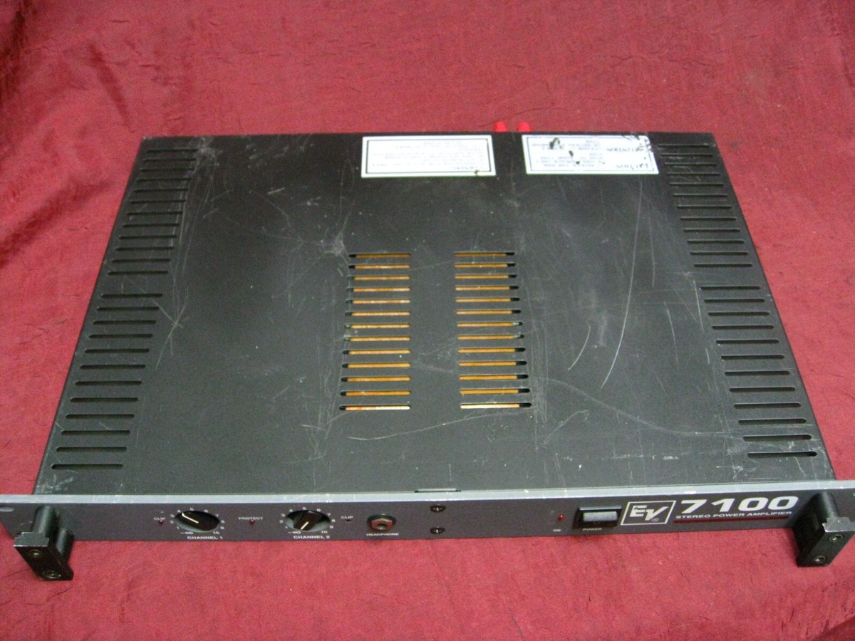 Electro-Voice EV 7100 Stereo Power Amplifier - TESTED