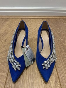 electric blue flat shoes