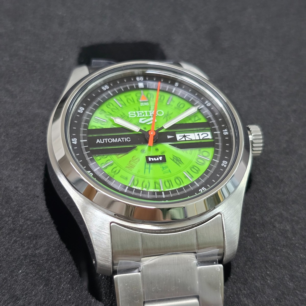 Seiko 5 Sports SBSA323 (SRPM09) Field HUF Limited Edition (7000