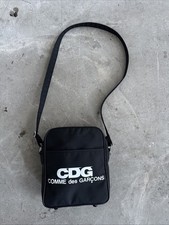 Borsa a tracolla CDG uomo/donna nera autentica ottime condizioni