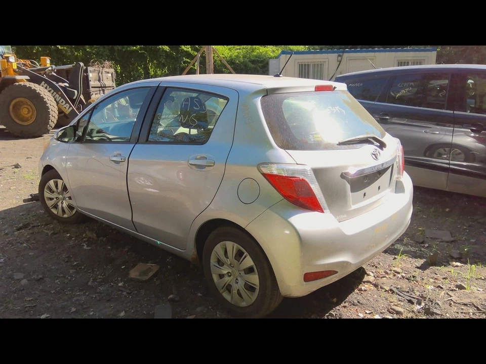 Cubo de asiento delantero del conductor manual de tela AB para 13-14 YARIS 28455 Foto 4 de 4