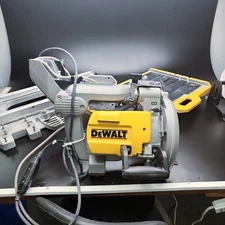 DEWALT D36000 10" Wet Tile Saw Sliding Table  Good Used Condition See Photos