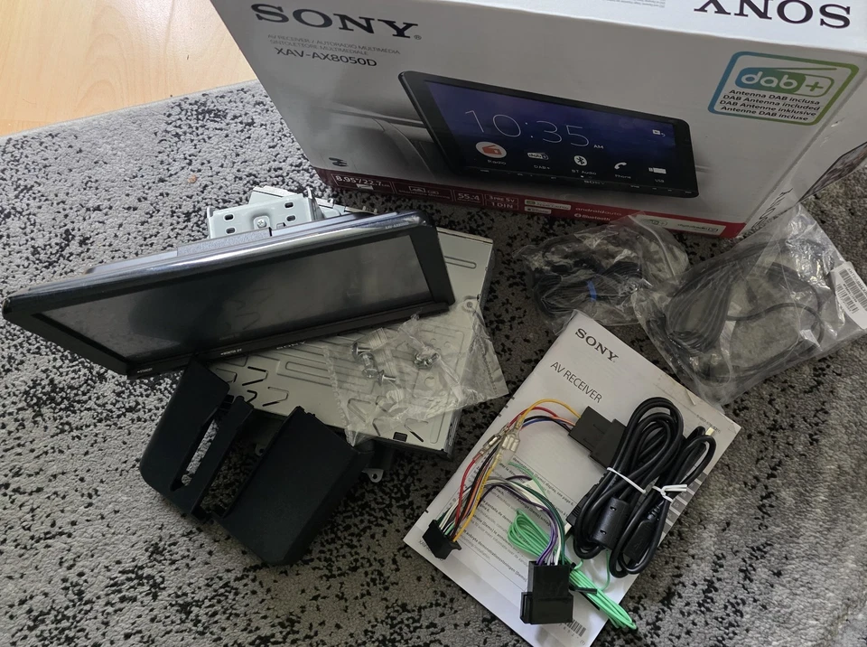 Sony XAV-AX8050D Bluetooth DAB+ Apple CarPlay Android USB Autoradio   FAST NEU!  - Bild 2 von 4