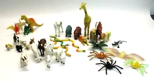 Plastic Molded Miniature Wild Safari Animals Lot of 34 Dinosaurs Spiders Snakes