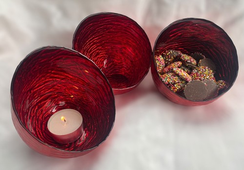 Painted Red Slope (Half Moon) Glass Bowl Decorative Multifunction - Foto 2 di 7