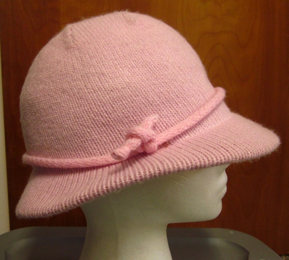 Vintage 60s Union Made Creme Knit Cloche Hat Creslan WPL 219
Made in USA 6 7/8 il_fullxfull.1640240190_e7b8.jpg main image 3