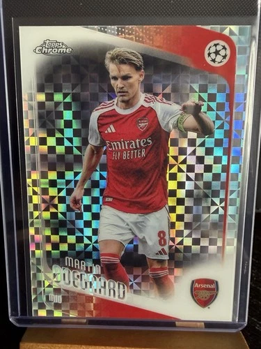 2025 Topps Chrome Martin Odegaard Refractor