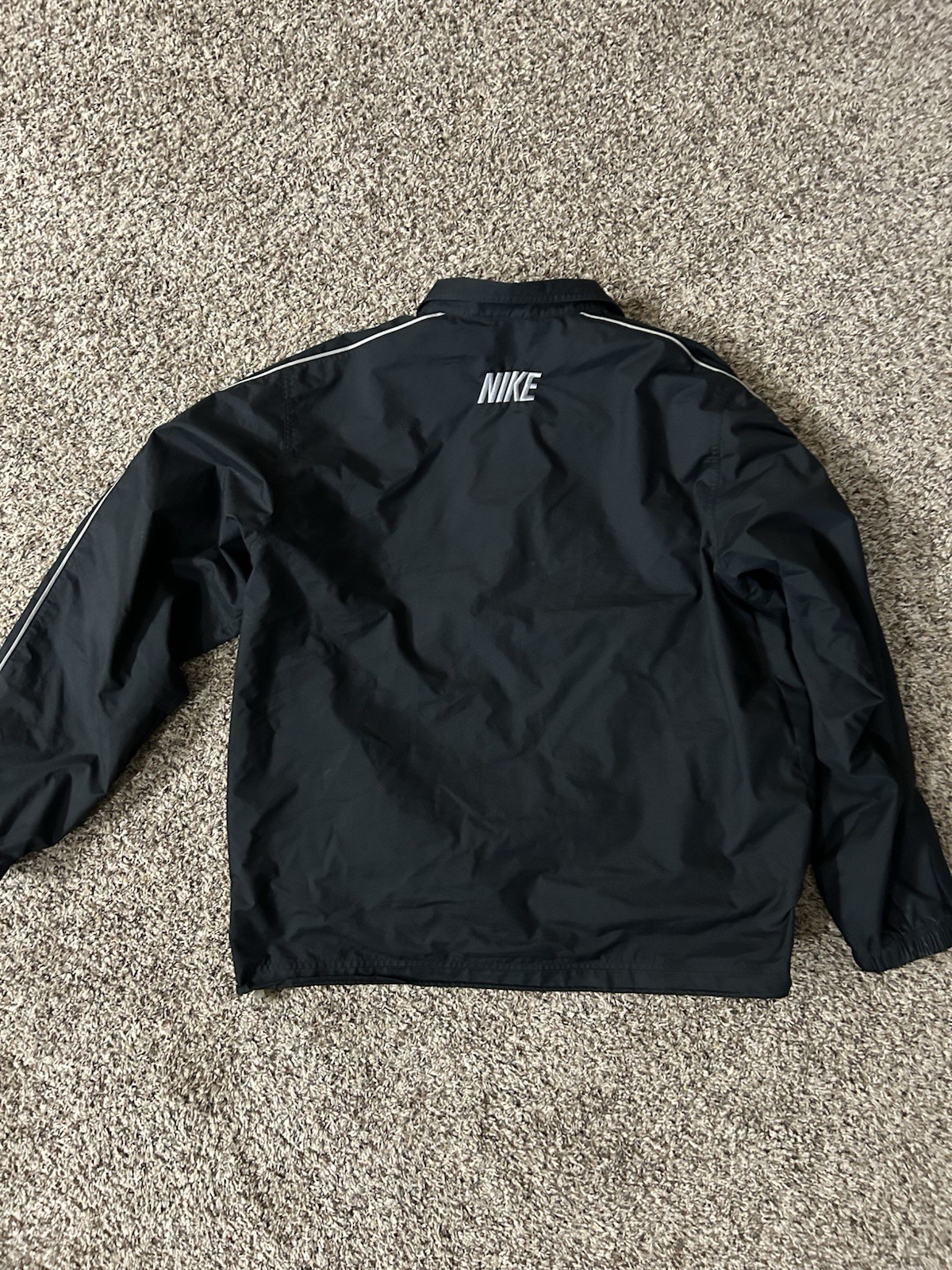 Nike Spring Jacket - image 4