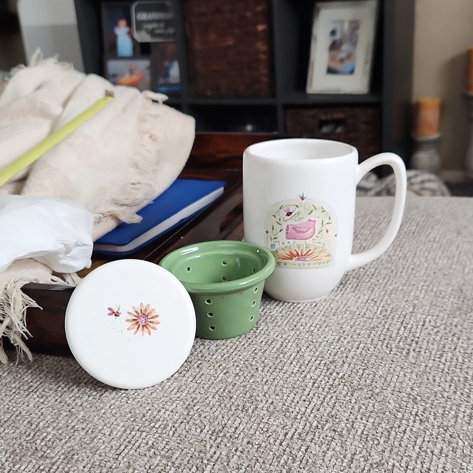 DEMDACO Tea Garden Reflections Ceramic Teacup Infuser Mug w/ Lid Bird