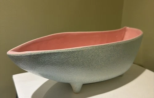 Vintage McCoy Pottery #207 Footed Capri Blue Splatter & Pink Glazed Planter