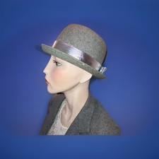 Vintage Ladies HENRY POLLAK Supra-Felt Grey Bowler Derby Hat 100 Wool