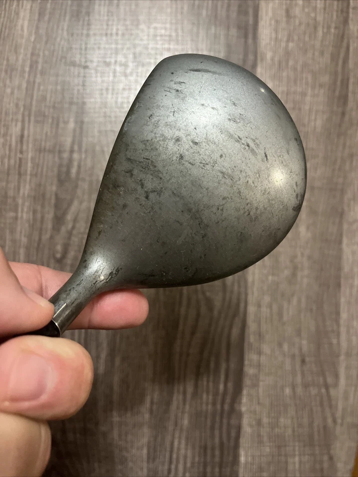 LADIES GOLFSMITH Driver Grafalloy Lady Classic Graphite Blue Shaft. - Image 3 of 4